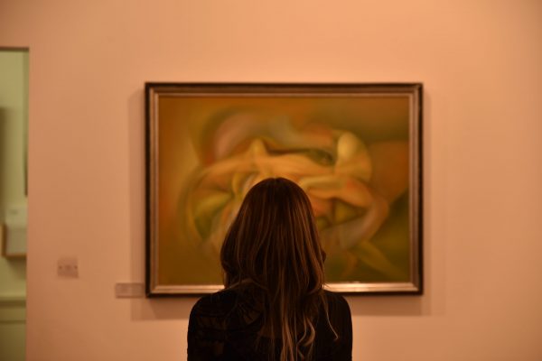 Armando Ara viewing