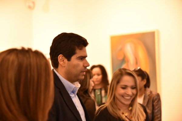 Armando Ara viewing