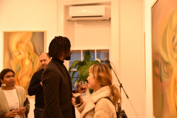 Armando Ara viewing
