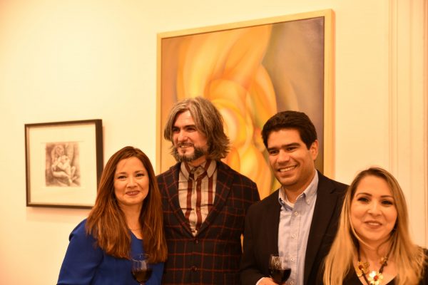 Armando Ara viewing