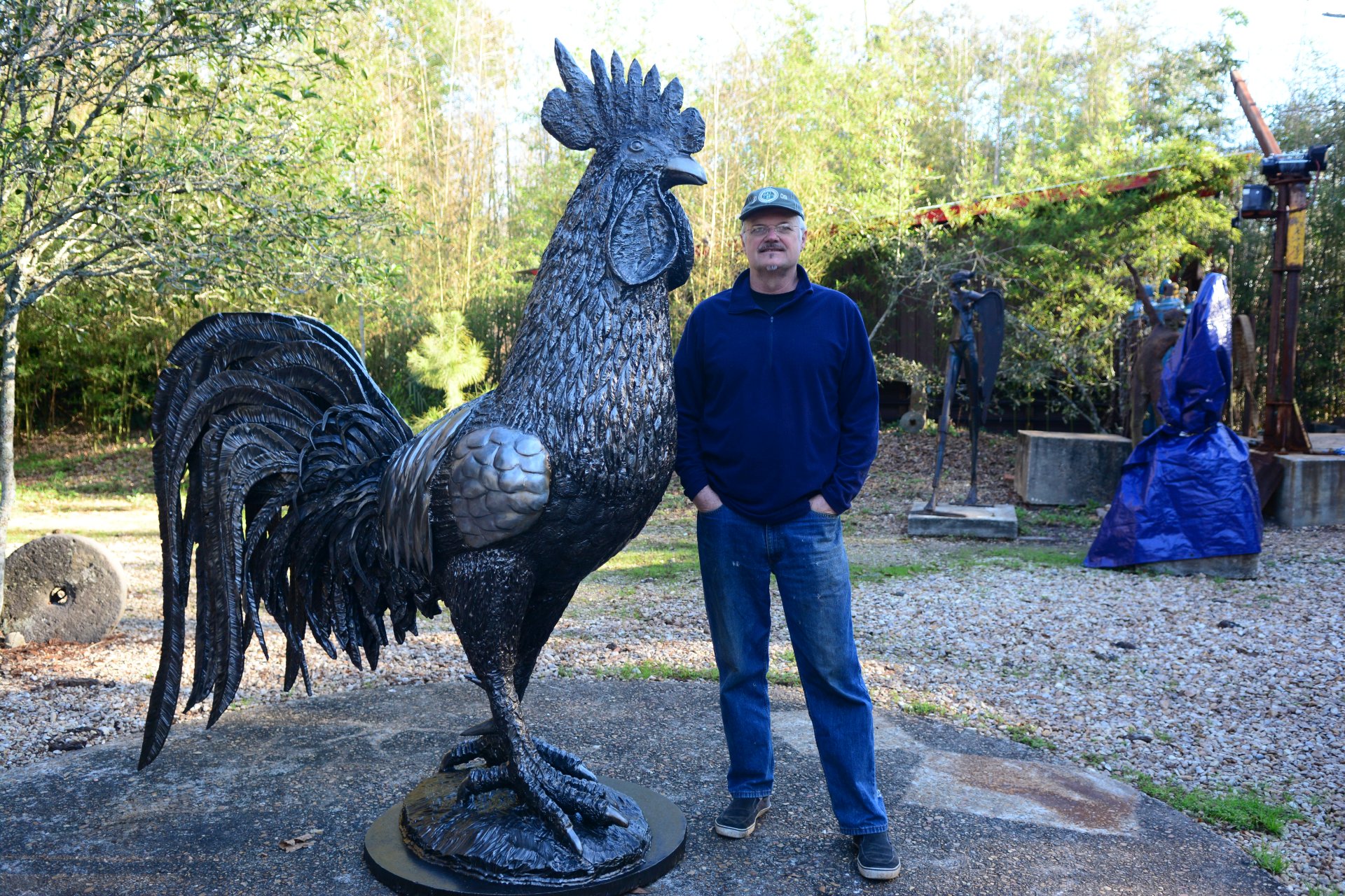 rooster sculpture