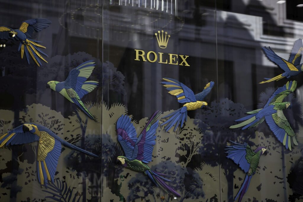 rolex shop window - Zari Gallery rolex shop window
